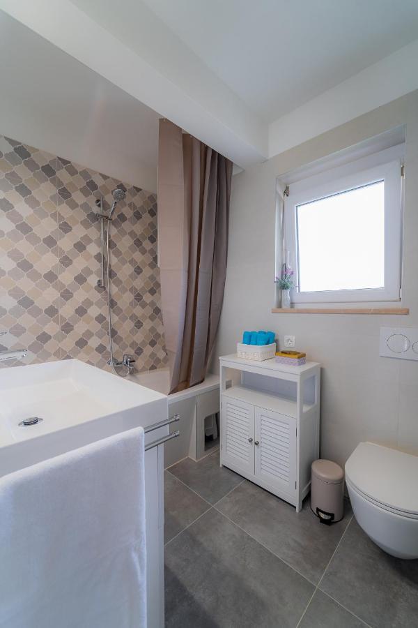 Luxury Apartment Laluna Kamen Kültér fotó